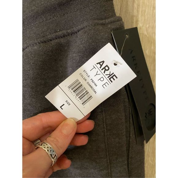 Arketype NWT Charcoal Gray Joggers Sweatpants Size Large - Picture 3 of 10